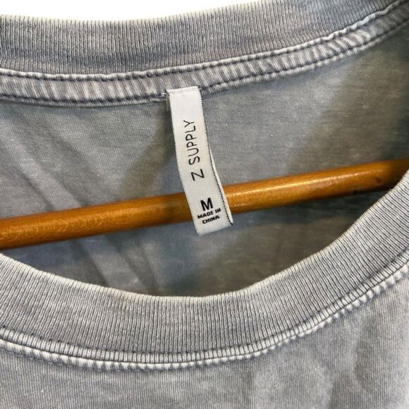 Z Supply Washed Grey Zodiac Cancer Short Sleeve Graphic T Shirt Medium - Picture 9 of 9